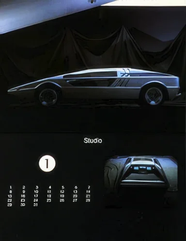 Maserati Boomerang Designstudie im Studio, Kalenderblatt Januar
