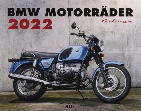 Titelblatt des Kalenders „BMW Motorräder 2022“ mit klassischer BMW R 90/6 vor Betonwand.