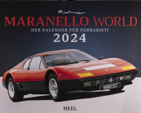 Titelmotiv des Maranello World Kalenders 2024 mit rotem Ferrari 365 GT4 BB – klassische Automobilfotografie von Dieter Rebmann.