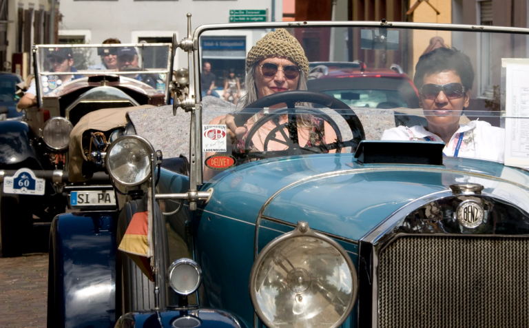 Monterey Historic Races auf dem Laguna Seca Raceway Laguna Seca Raceway mit Rennwagen bei den Monterey Historic Races