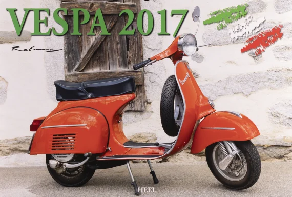Vespa GTR 125 vor historischer Steinwand auf dem Titel des Vespa Kalenders 2017.
