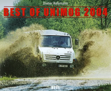 Mercedes-Benz Unimog U 1300 L durchquert mit hoher Geschwindigkeit eine Wasserfurt.